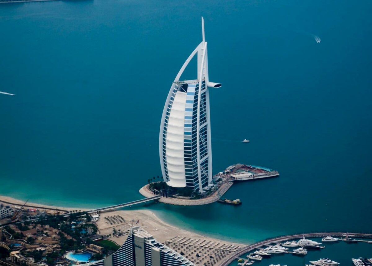 Dubai tra sviluppo commerciale e finanziario