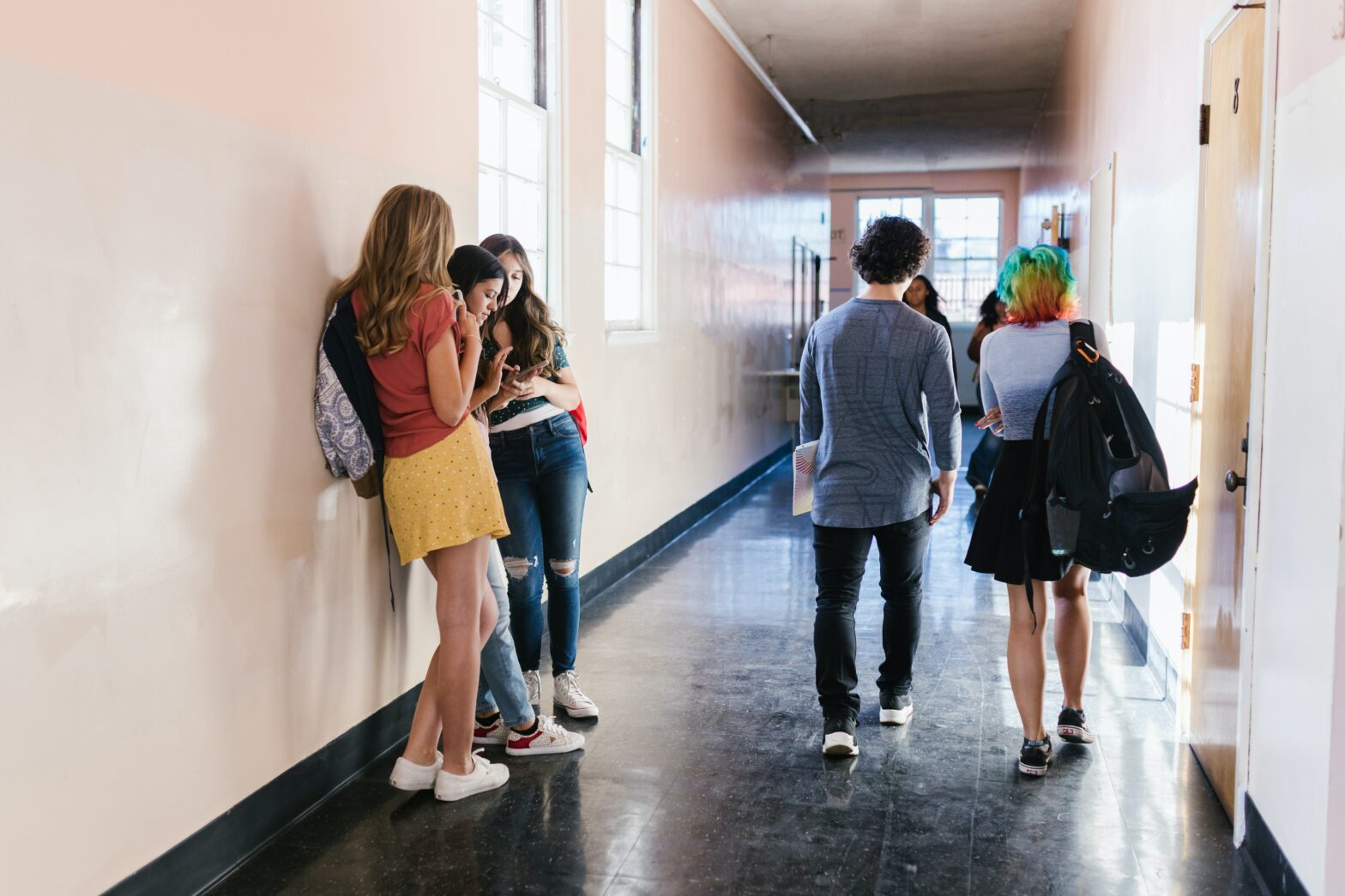 Affrontare il bullismo : 4 passi nella giusta direzione, avv. Bissoli, Agoràpro